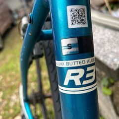 交渉中ジャイアントR3クロスエスケープ自転車の画像