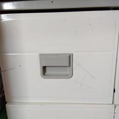 スチールラック　 押入れの下段にぴったりです(^^(^^)の画像
