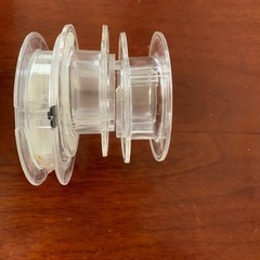 釣り糸と釣り糸巻きの画像