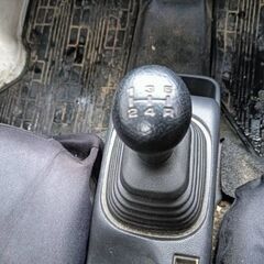 スズキ キャリイトラック 　軽トラック　5ＭＴ　エアコン （車検整備付）の画像