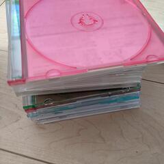 空のCD DVDケース　60枚ほどの画像