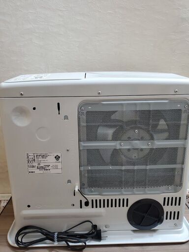 コロナ 石油ファンヒーター FH-G5714BY よごれま栓 15-20畳 近場配達可 (とら) 船橋の季節、空調家電《ファンヒーター 》の中古あげます・譲ります｜ジモティーで不用品の処分