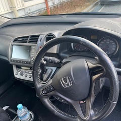 ホンダ、ストリームRSZ 車検たっぷりの画像