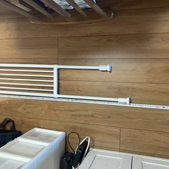 ニトリ　強力つっぱり棚の画像