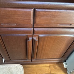 食器棚の画像