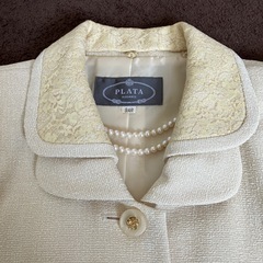 レディーススーツ9号
の画像