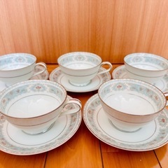 ノリタケNOBLEシリーズ　プレート・カレー皿・カップ&ソーサーの画像