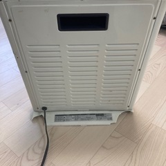 電気ストーブの画像