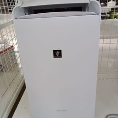 ★ジモティ割あり★ SHARP 冷風・衣類除湿乾燥機コンパクトク...