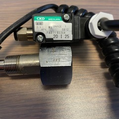 アクアリウムCO2電磁弁セット　ミドボン用ジョイント付きの画像