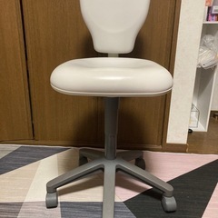 未使用品歯科診療代回転椅子の画像
