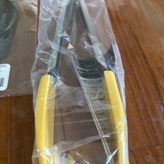 トングとまな板の画像