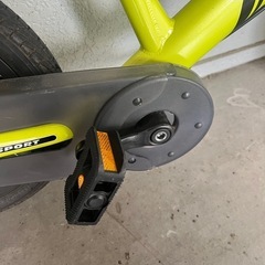 取引中… ストライダー 14x ライムイエローの画像