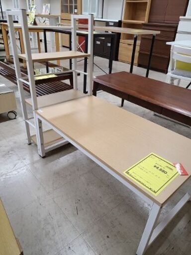 J6767収納付きローパソコンデスクナチュラルクリーニング済【リユースのサカイ柏店】 (リユースのサカイ柏店)  南柏のテーブル《パソコンデスク》の中古あげます・譲ります｜ジモティーで不用品の処分