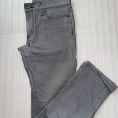 値下げ ユニクロジーンズ  T-000　W 31インチ