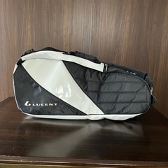 テニスのラケットケース　新品未使用品