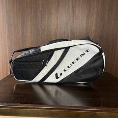 テニスのラケットケース　新品未使用品の画像