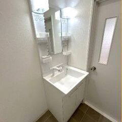 【蒲生駅２DK５．８万円】フローリング仕様♪便利な大型スーパー近隣にあります！【敷礼ゼロ】駐車場空きあります − 埼玉県