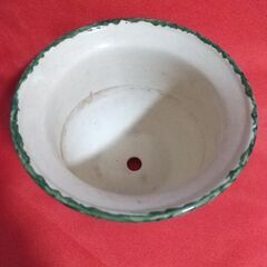 陶器植木鉢の画像
