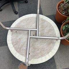 スツール　椅子　白　2点　中古　伊勢市　三重県の画像