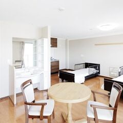 日勤のみ！想定年収400万超え！ボーナス4ヶ月分！看護師の画像