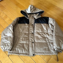 美品　ジャンパー