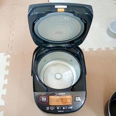 炊飯器　ZOJIRUSHI NL-DT10の画像