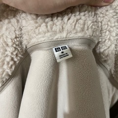 ユニクロ　モコモコ　アウター