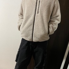 ユニクロ　モコモコ　アウターの画像