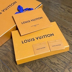 LOUIS VITTON 空き箱、ショッパーの画像
