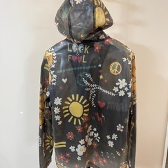 adidas Original × Pharrell Williams ジャケットの画像