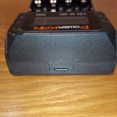 充電池のスマート充電器　単３・単４　充電式電池　　液晶画面付き　独立4スロット　スマート充電器　1.2v用の画像