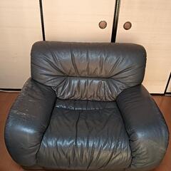 革製ソファー　2台　グレーの画像