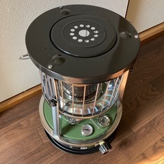 決まりました　石油ストーブ 小型2024年末購入 数回使用の画像