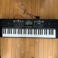 電子キーボード