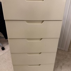 衣装ケースの画像