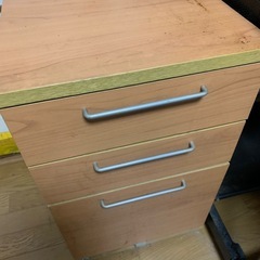棚　キャスター付き