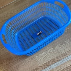 100均カゴ　5個の画像