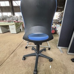 オフィスチェアの画像