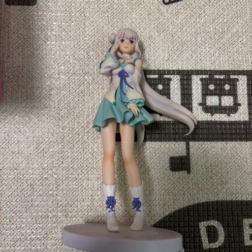 ベアトリス　ダボパーカー　エキドナ　エミリア　フィギュア　バラ売り不可