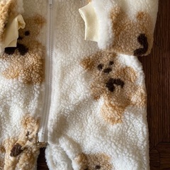 【新品】もこもこクマ柄防寒着　80センチの画像