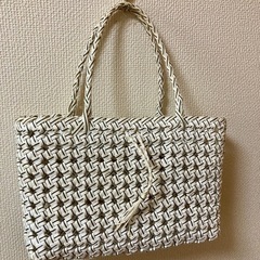 クラフトバンドで製作したトートバッグです