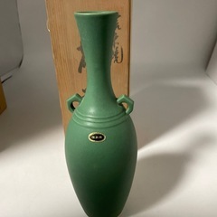 信楽焼　花瓶の画像