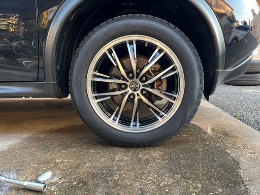 スタッドレスタイヤ