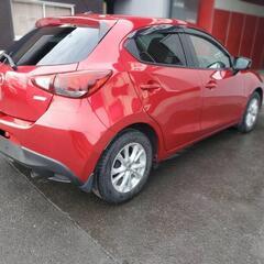 MAZDA　デミオ　赤の画像