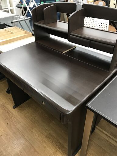 ☆ジモティ割あり☆ LOAS キャスター付きデスク ダークグレー H70×D68×W110 クリーニング済み HJ5890 (リユース日立店)  日立のテーブル《パソコンデスク》の中古あげます・譲ります｜ジモティーで不用品の処分