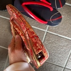 婦人用下駄、草履　300円の画像