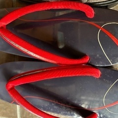 婦人用下駄、草履　300円の画像