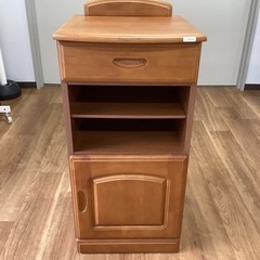 サイドキャビネット　【町田市再生家具】　240171 容赦