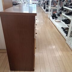 ★ジモティ割あり★  フラップ式収納棚 ブラウン H99×D43×W132 クリーニング済み TK4266の画像